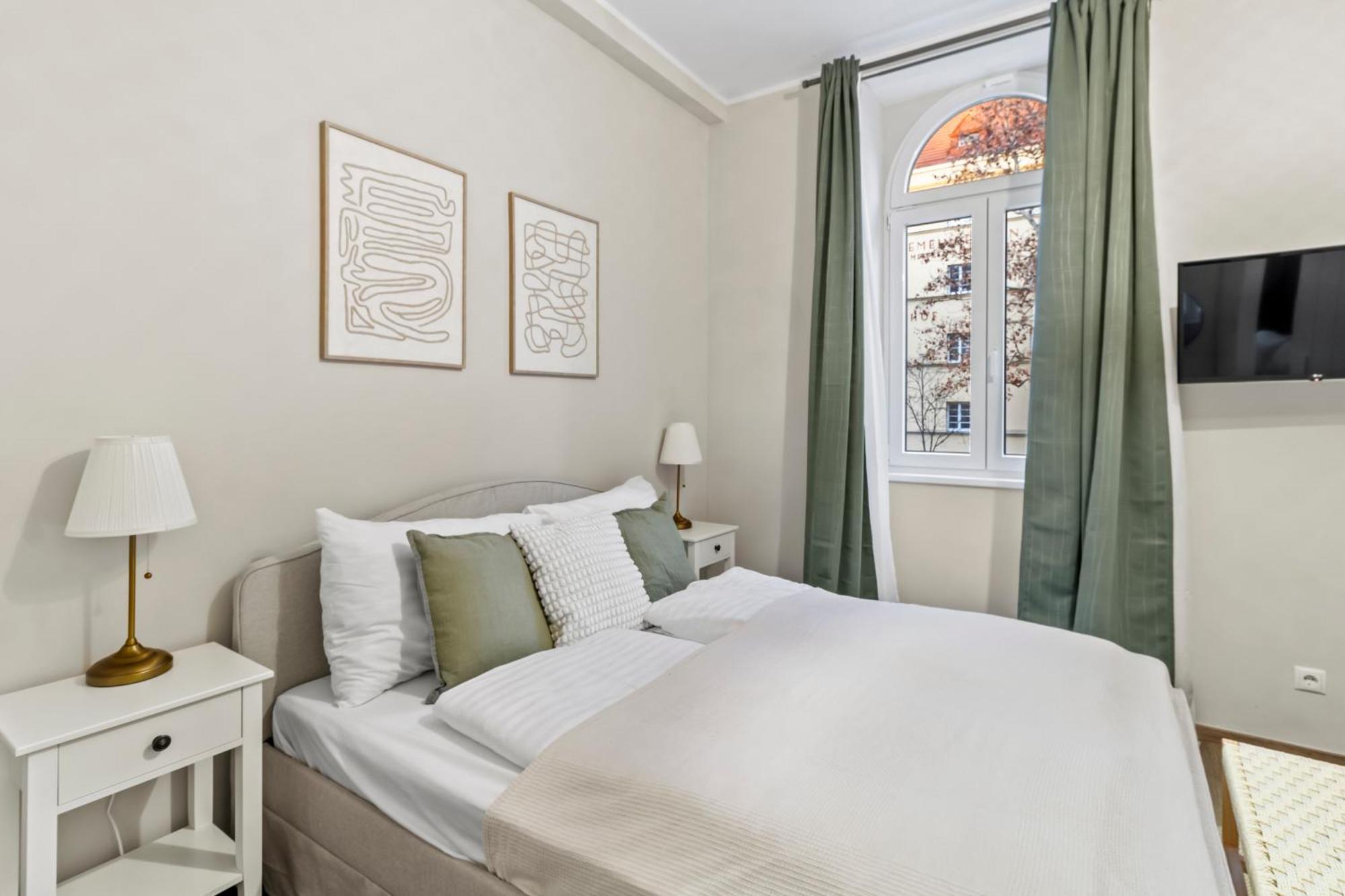 Balkon I Close To S-bahn I 5 Minutes To Mall Apartamento *